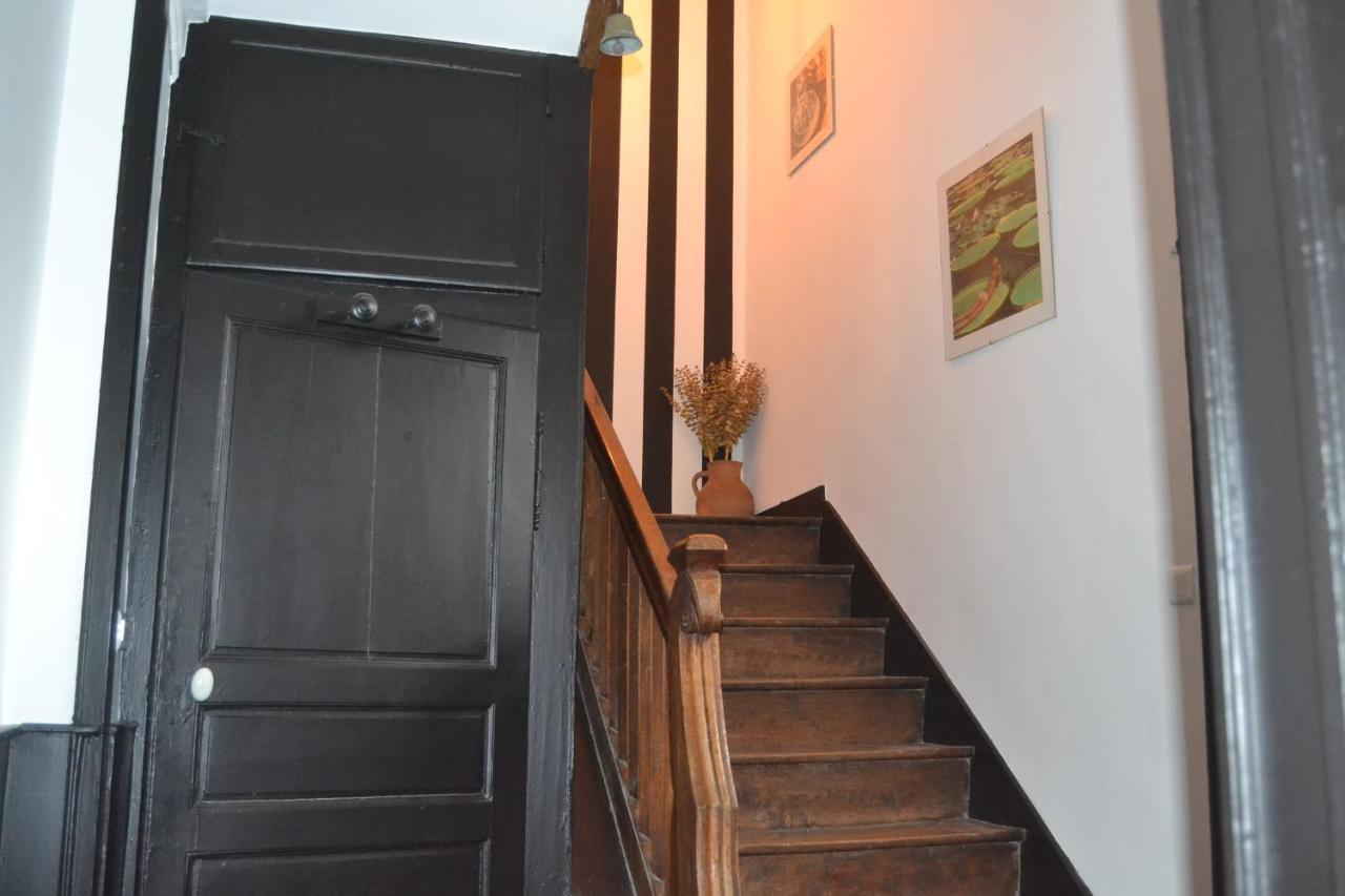 Artefact Bed & Breakfast